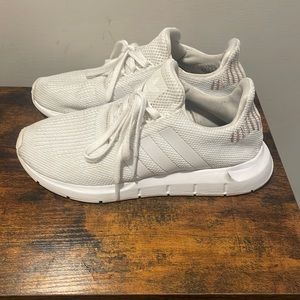 Adidas white tennis shoes 7.5 runs large!